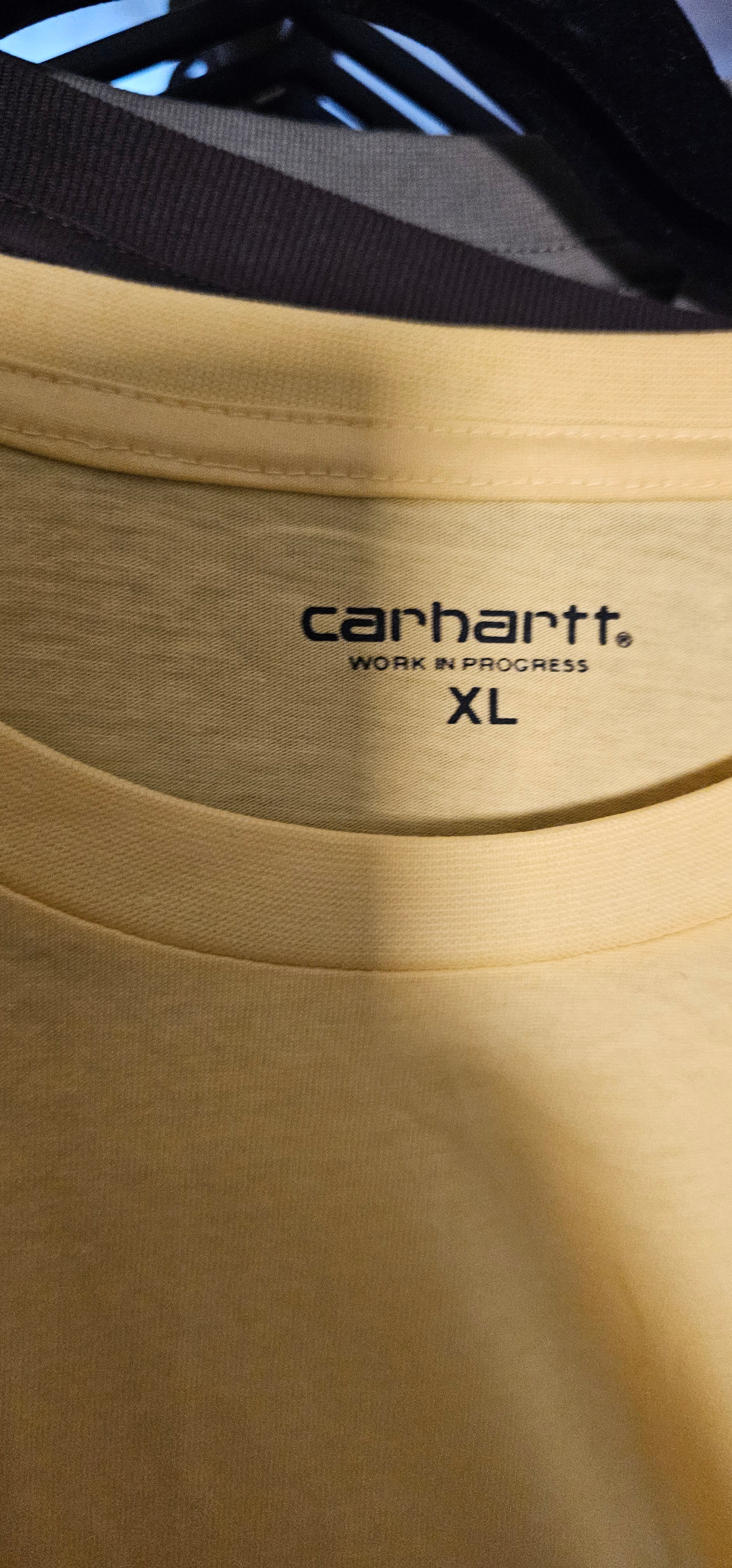 Carhartt  tee