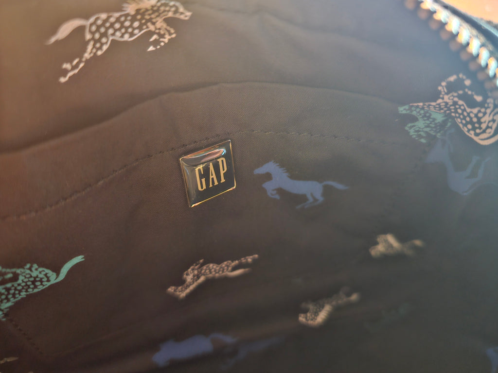 Gap Purse