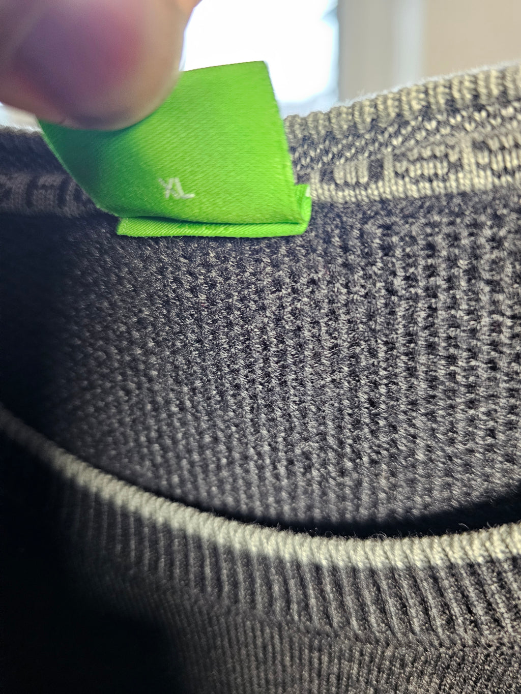Hugo Boss Bargritte-B Round Neck Knitted Jumper Grey (Pre Loved)