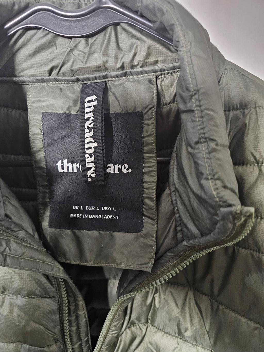 Threadbare Mens khaki Puffer Bomber size Large  (Pre Loved)