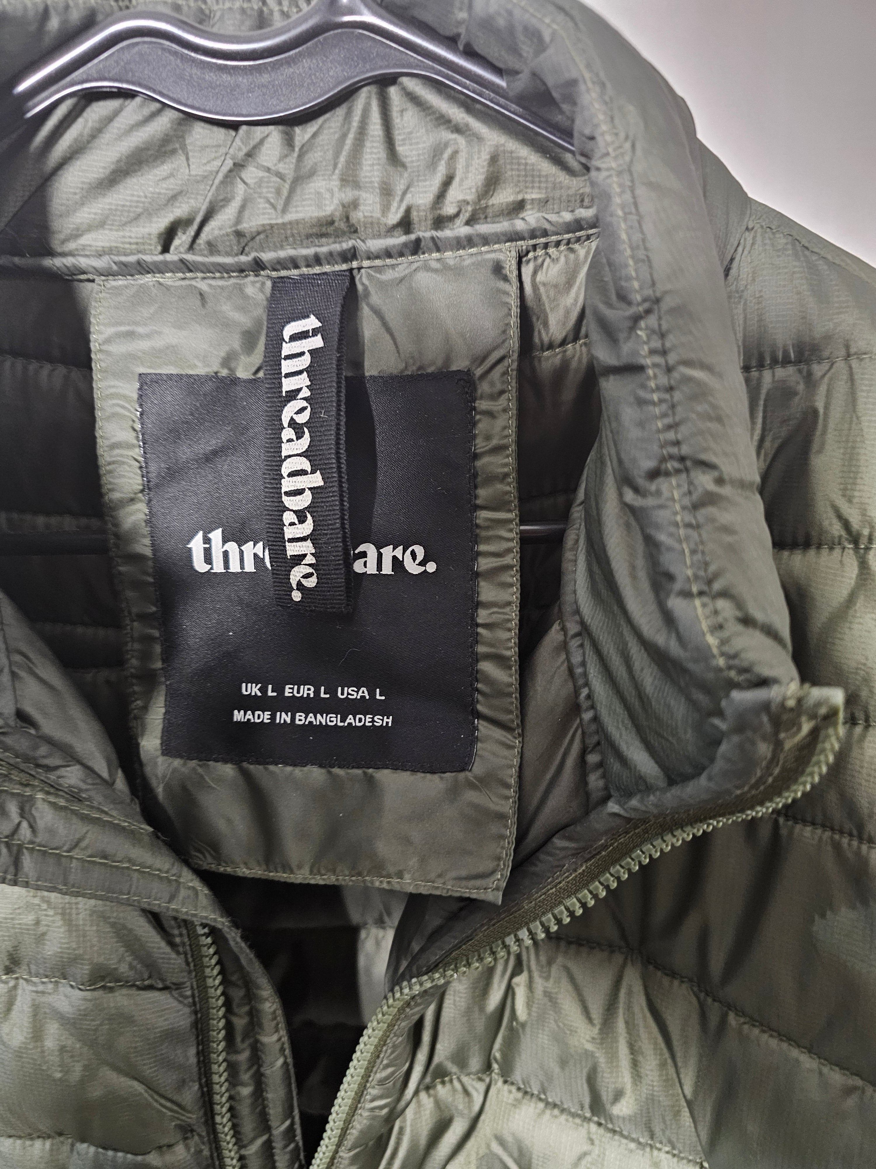 Threadbare Mens khaki Puffer Bomber size Large  (Pre Loved)
