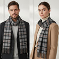Burberrys  Unisex  100% Lambswool Scarf (Pre Loved)