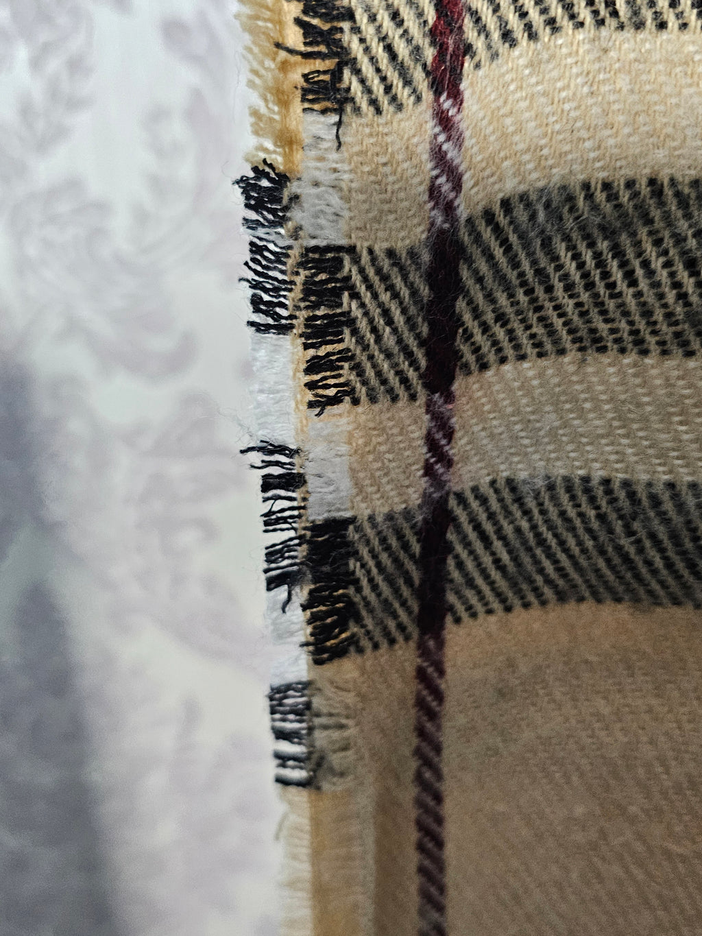 Vintage Burberry 100% Lambswool Scarf Classic  wide Check Pattern  (Pre Loved)