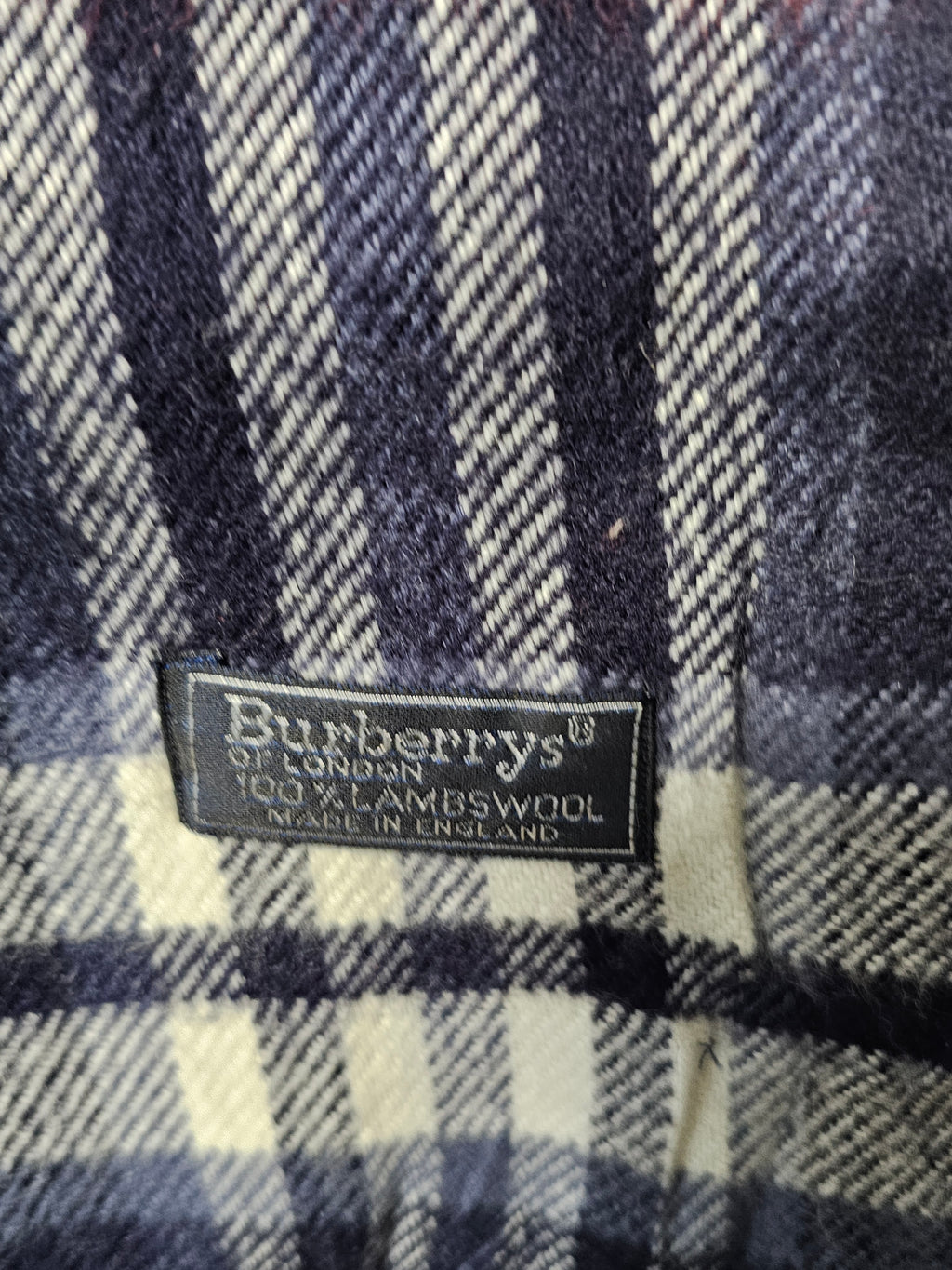 Vintage Burberry 100% Lambswool Scarf Classic Check Pattern Dark Blue (Pre Loved)