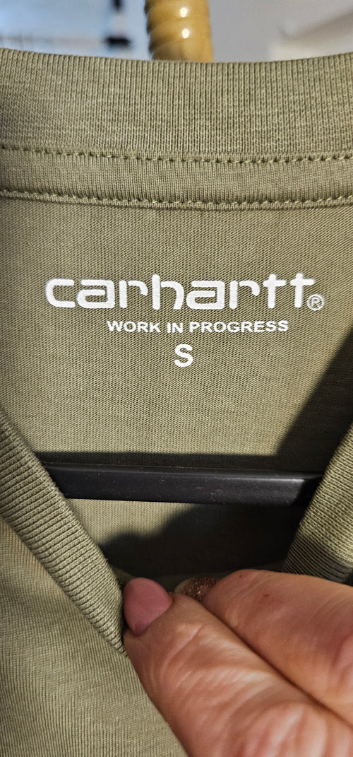 Carhartt  t-shirt  Size Small