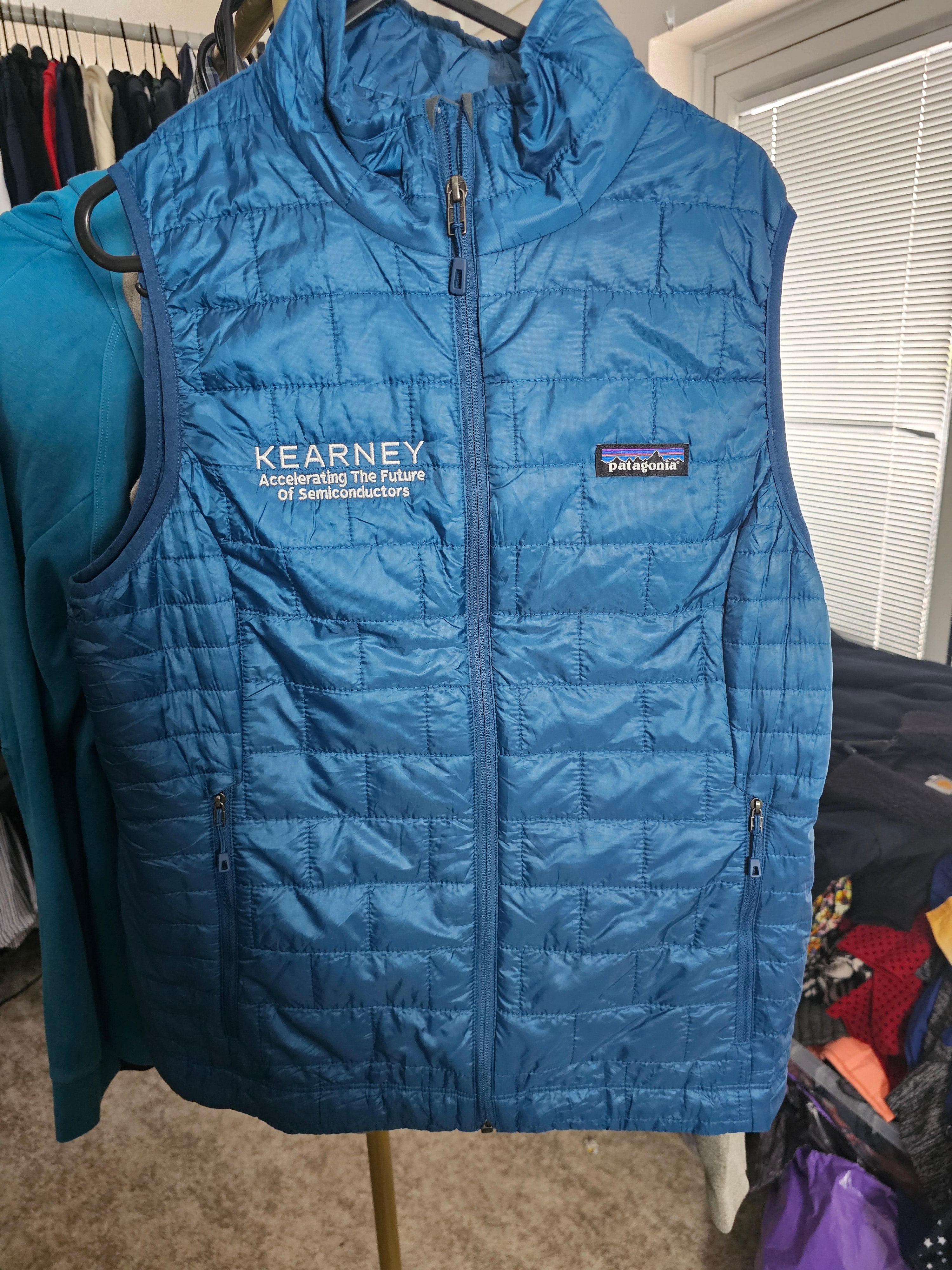 Patagonia  Puff Insulated Vest Small Blue Outdoors Gilet Size M Pre Loved