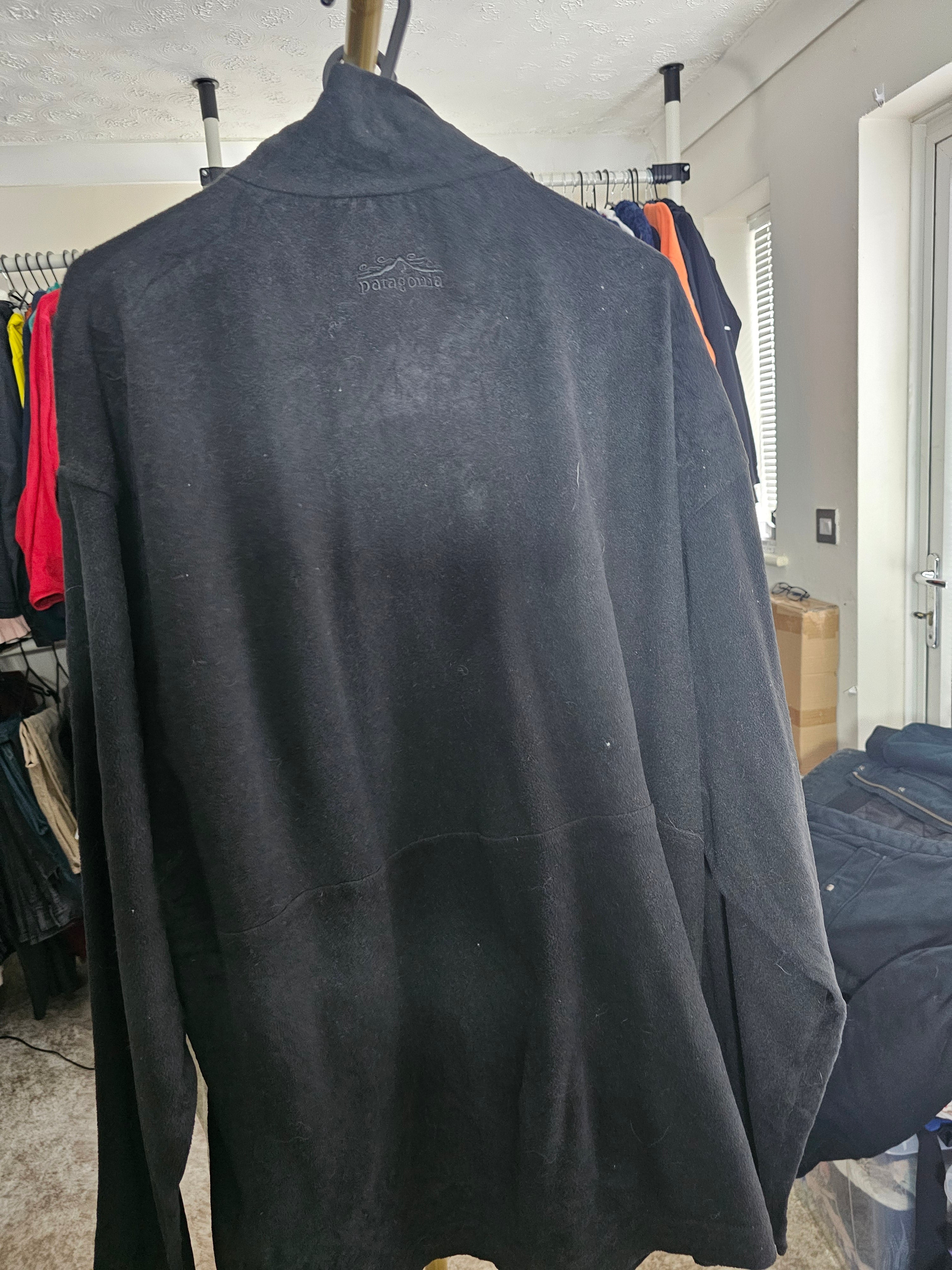 Patagonia Micro D-Luxe Fleece Pullover Size Large, Pre loved