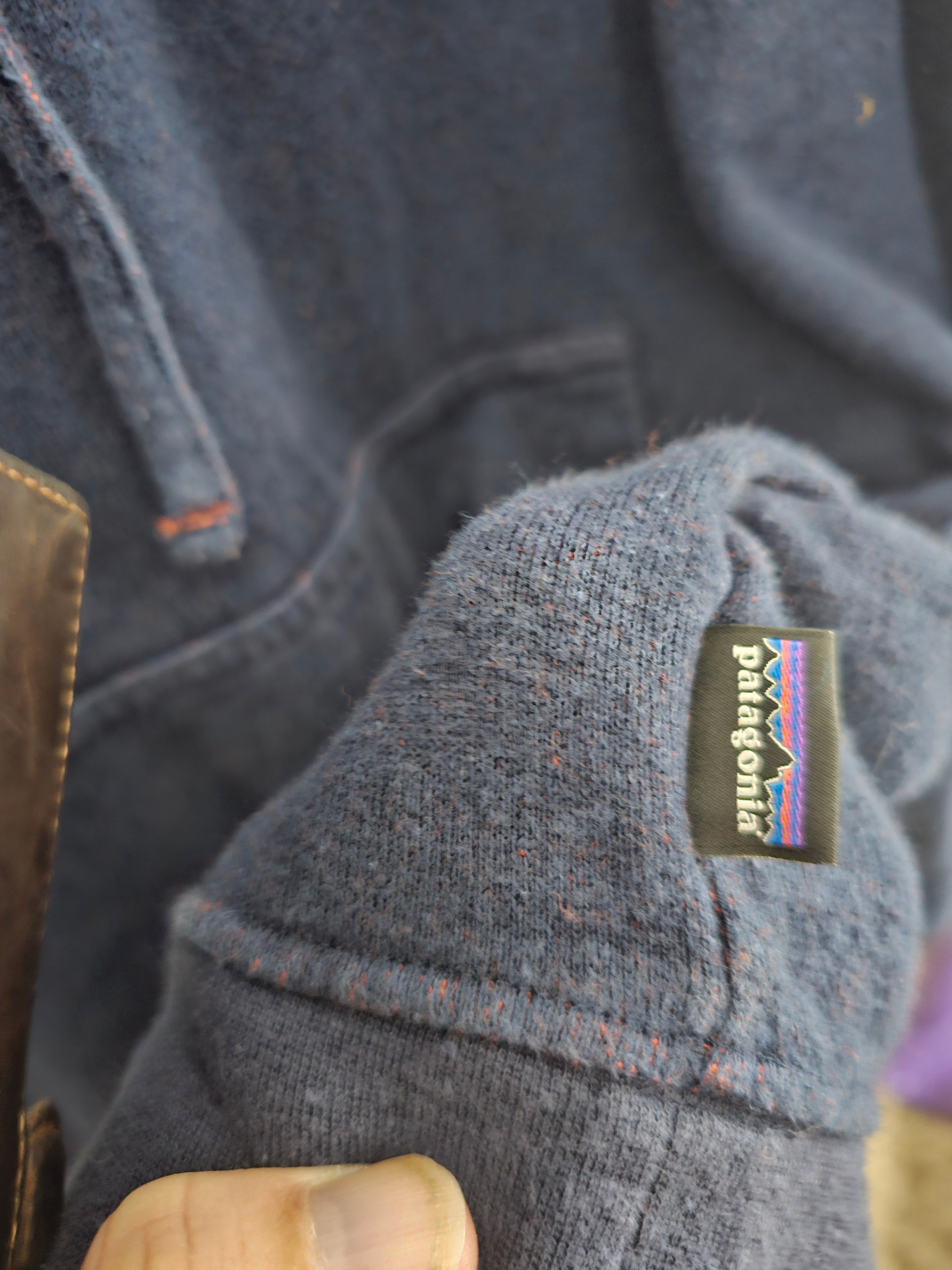 Patagonia Navy Blue Hoodie  Size Large (Preloved)