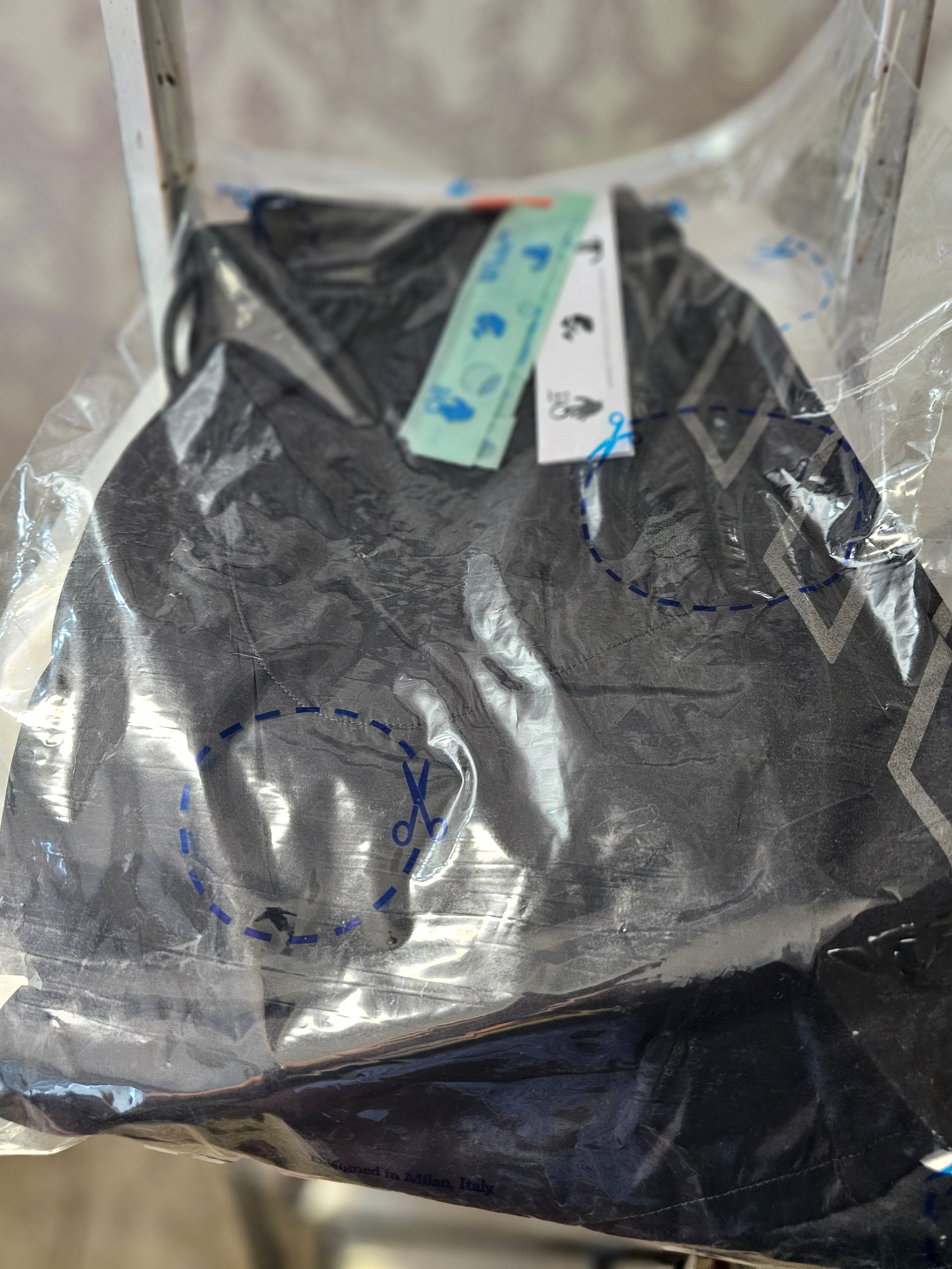 Off White Men's Diag Arrow 2-in-1 Woven Tracksuit Short  Size M