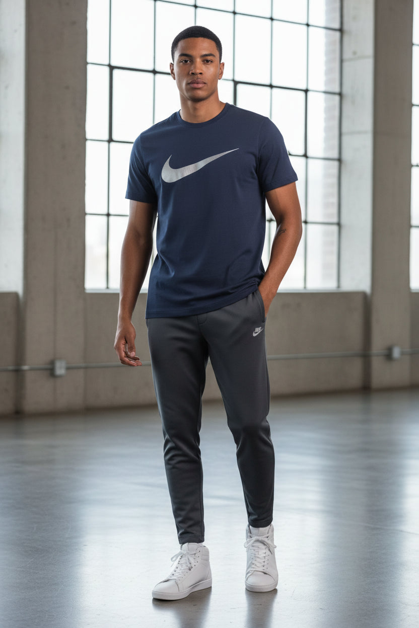 Nike Repeat Tee  Size M