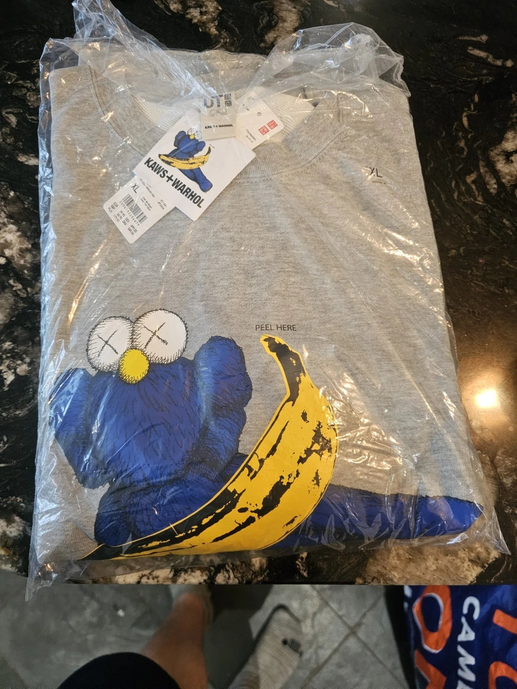 Uniqlo Kaws x Andy Warhol Gray Graphic Long Sleeve Sweatshirt, Size Mens XL BNWT
